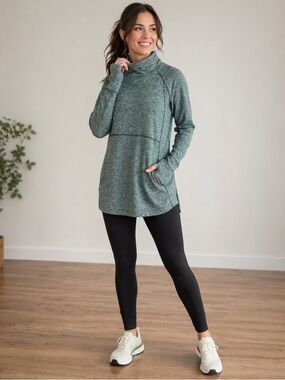 Duluth Trading performance shirt S’no sweat mock neck top women’s size medium